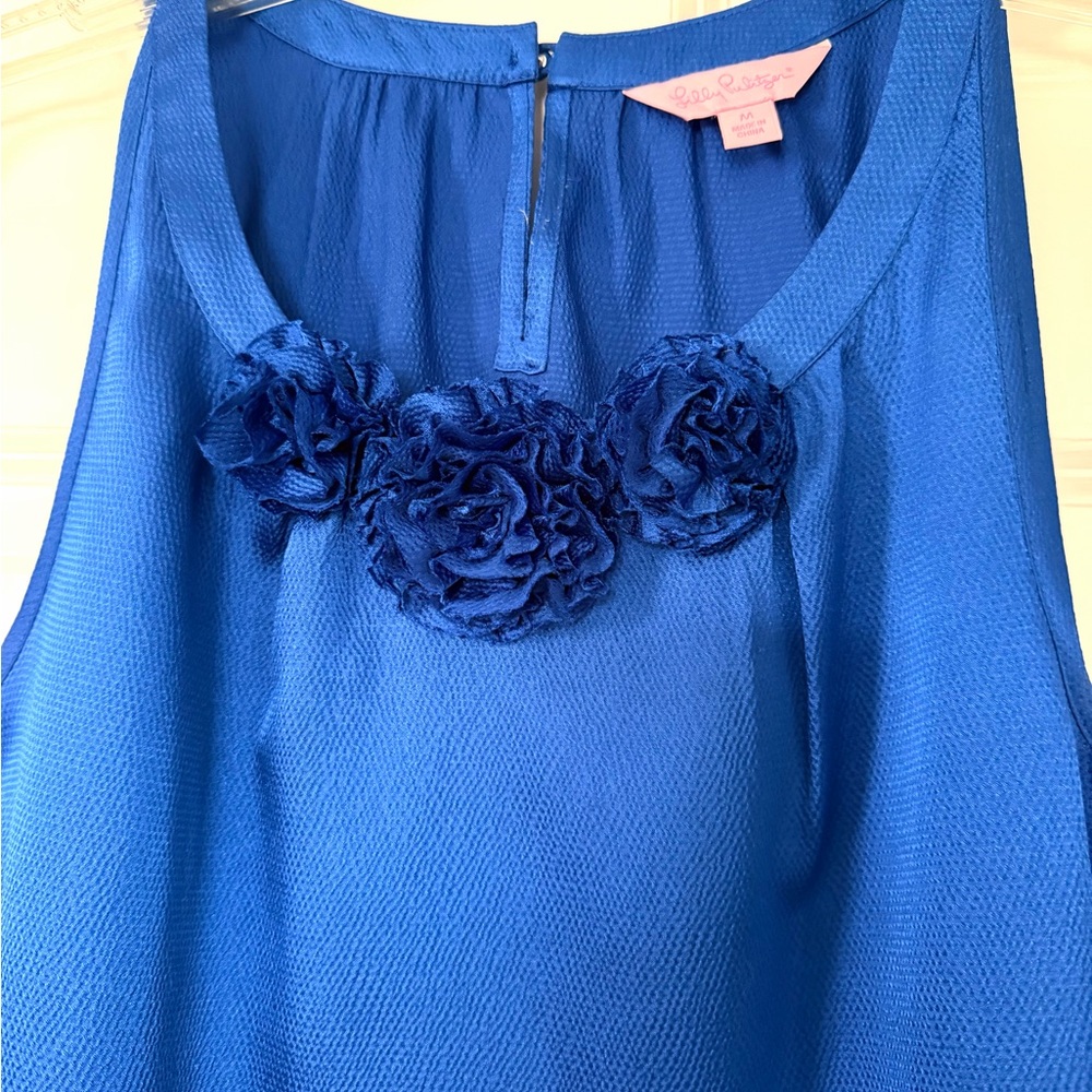 LILLY PULITZER•royal blue sleeveless shell holiday top medium EUC